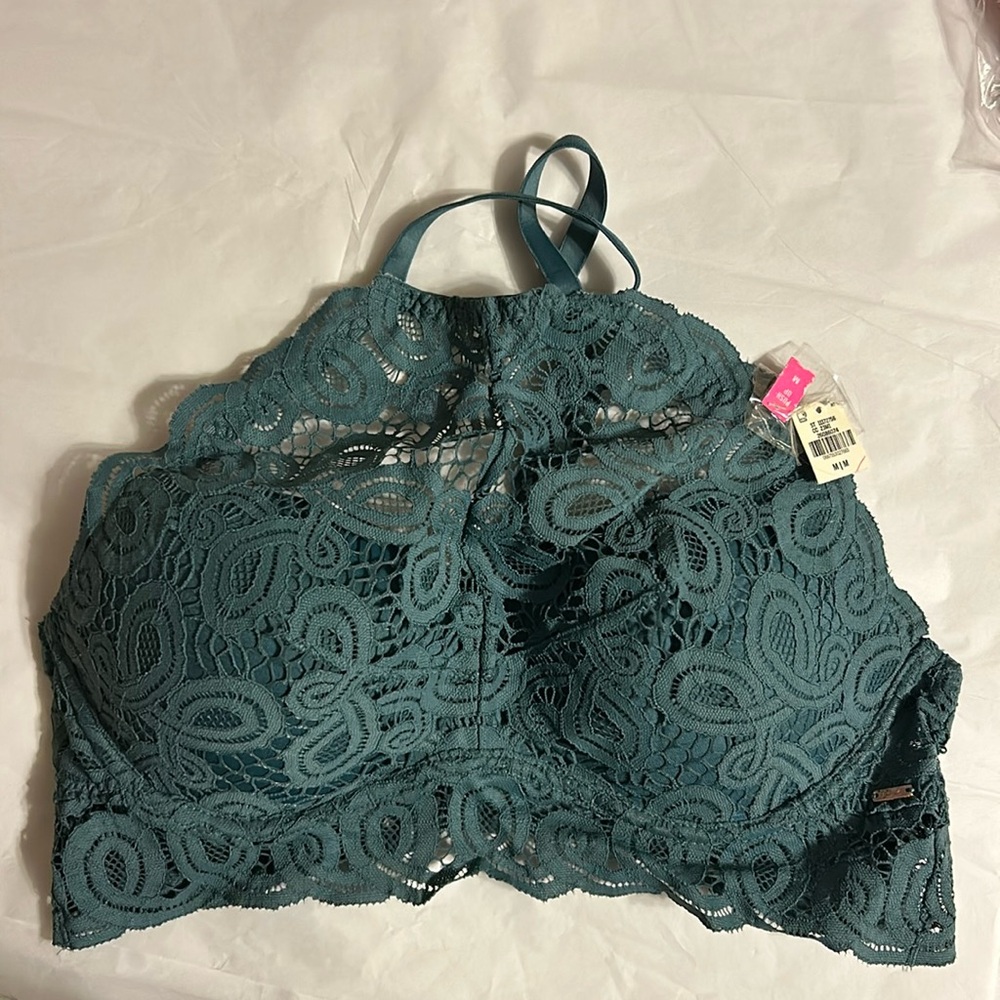 NWT! VS Pink push up bra! Medium. Greenish blue.